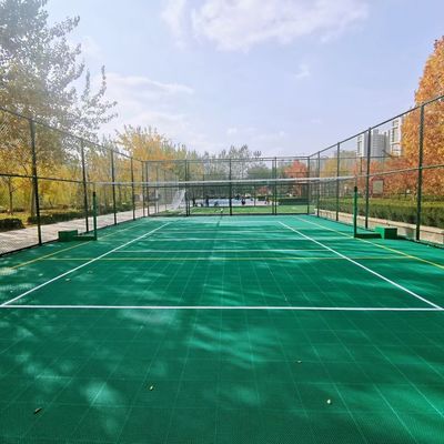Dobra cena Wodoodporne plastikowe płytki PP Podłogi sportowe do badmintona online