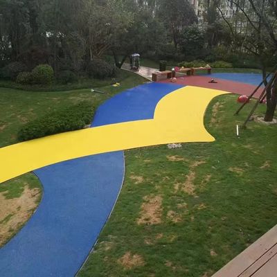 Ekologiczny granulat gumowy EPDM na boisko sportowe