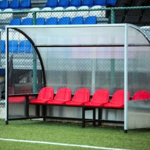 Dobra cena Zastąp siedzenia na stadionie zewnętrznym dla klubu piłkarskiego Stadium School online