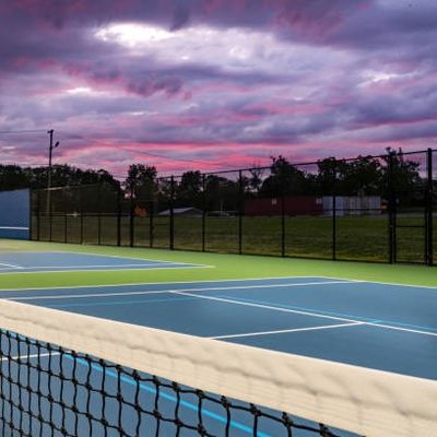 Dobra cena Ondoor Pickleball Court Mat Przenośna mata rolkowa 60 x 30 stóp Bezpłatna usługa malowania linii online