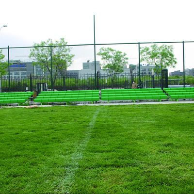Dostosowanie kolorów Zewnętrzne metalowe trybuny 3 rzędy z siedzeniami na boisko treningowe